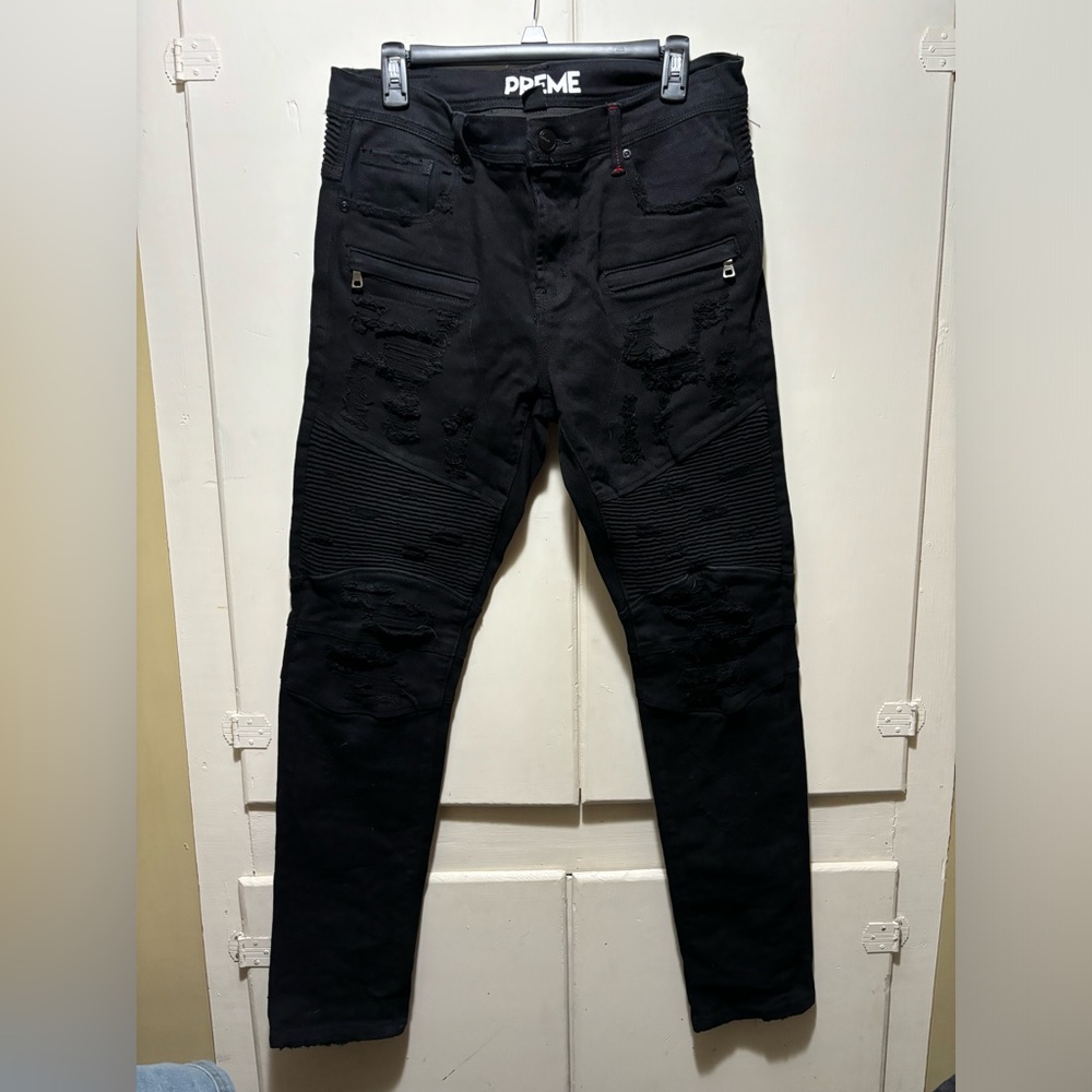 Buckle, PREME, men’s black jeans. Straight leg, never worn, but washed.